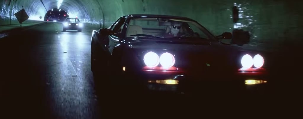 Kavinsky e sua Ferrari Testarossa - cena do video clipe PhotoVision