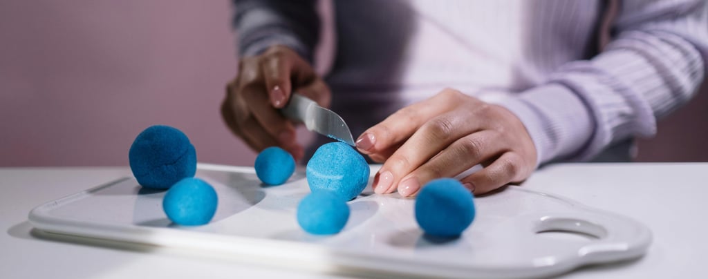 making bath bombs