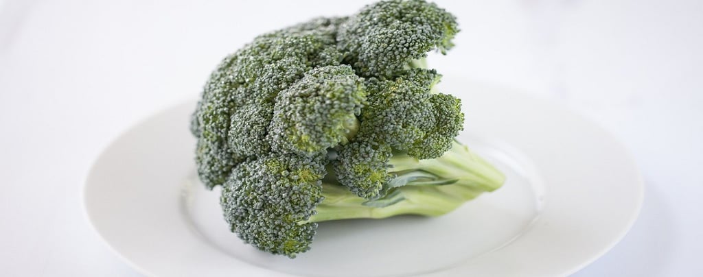 Broccoli on the plate