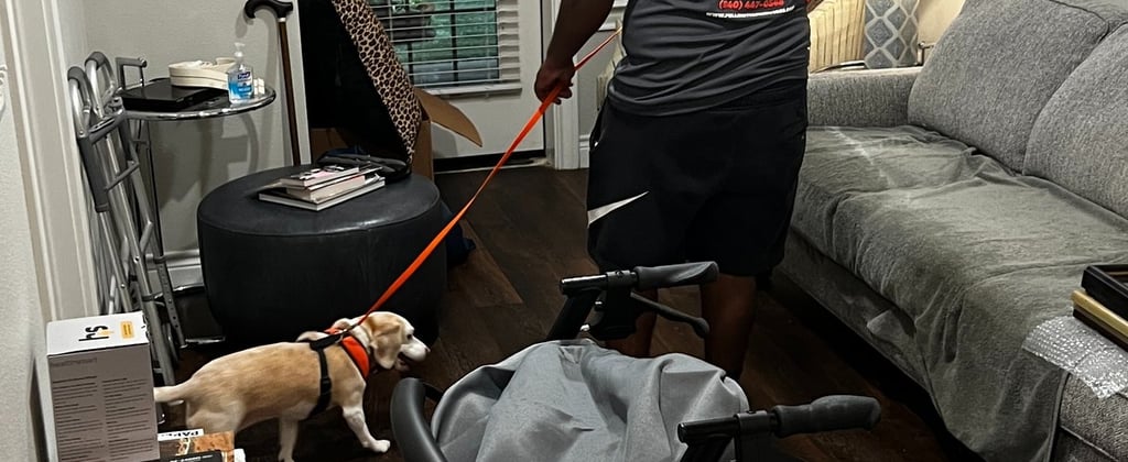 Full Motion Mover Walks With Missy Through The Ridglea Senior Living in Fort Worth, Texas