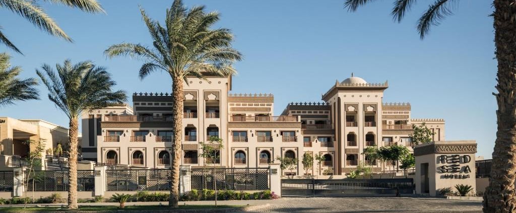 Al Kasr stands out as a premier all-inclusive resort in Sahl Hasheesh, Egypt. 