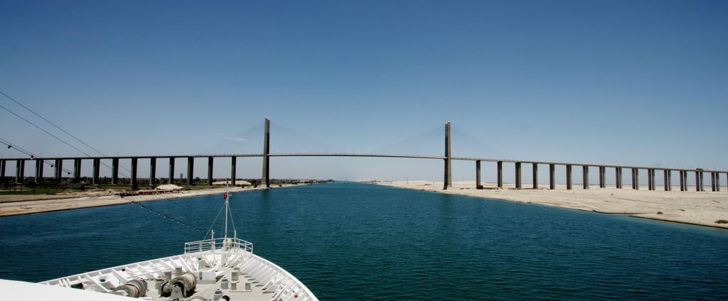 cruzeiro no canal de suez