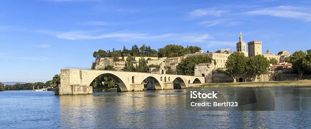 Sur le pont d'Avignon