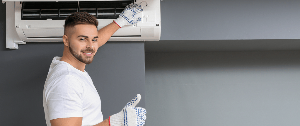 Técnico da A3 Engenharia de Climatização em atendimento, pronto para oferecer soluções e suporte.