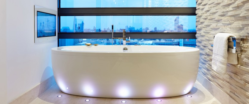Mount My TV - Luxury waterproof and media wall specialists.