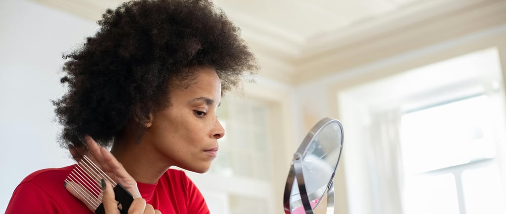 Femme noire portant son afro - Pexels - The David Touch - Conseil en Image Paris