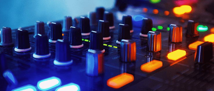 djm mixer with blue and orange lights