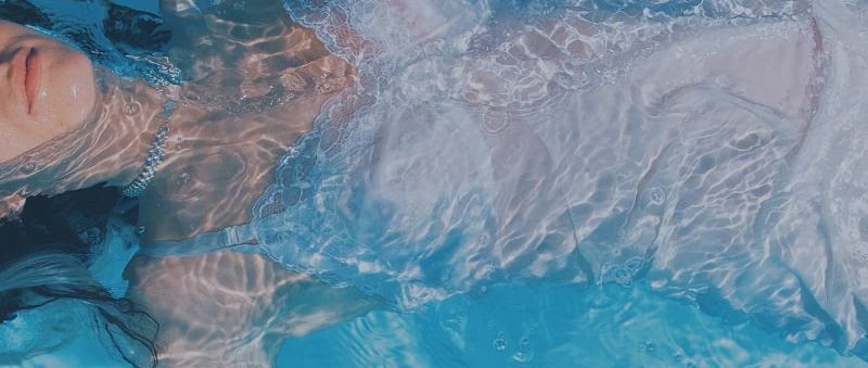 nieve ella sugarcoated