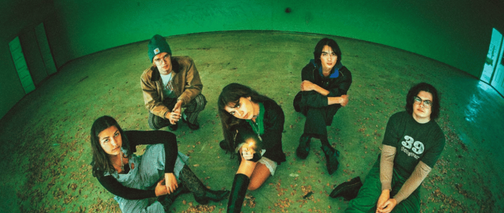 Band: Farmer's Wife