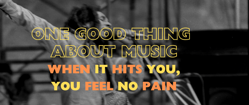 Bob Marley singing on stage