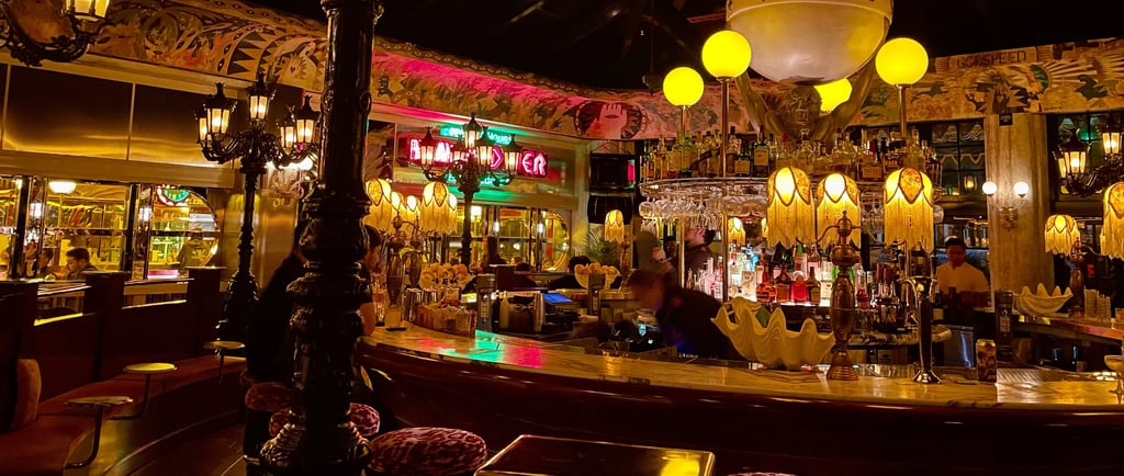 The Lafayette Hotel Bar