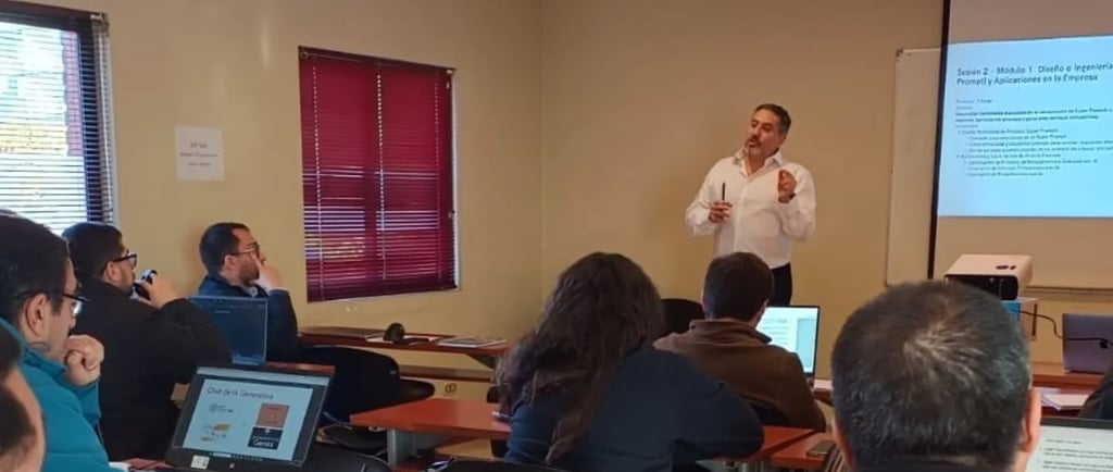 Rodrigo Carrillo en Capacitación en Inteligencia Artificial a empresa St Ltda