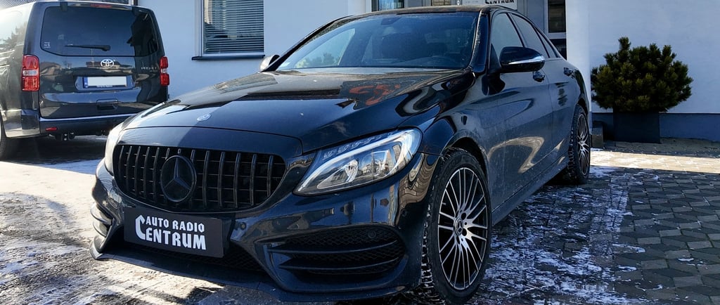 Mercedes-Benz C43 AMG Auto Radio Centrum