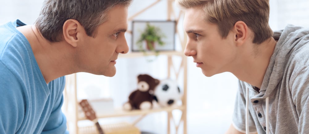 teenager-father-conflict-child-psychology