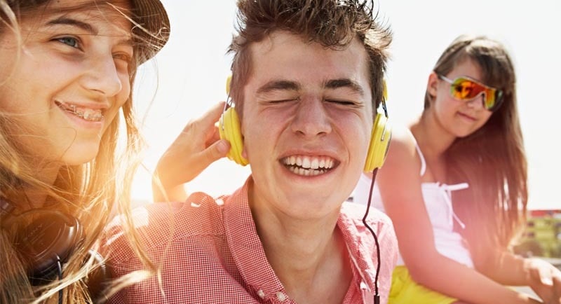 teenagers-identity-childparent.care