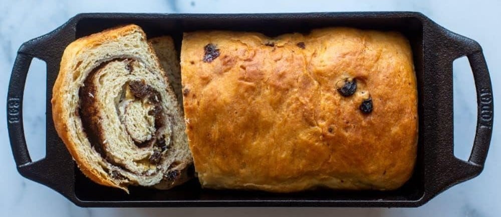 Lodge cast iron bread loaf pan