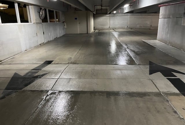 PARKING GARAGE PRESSURE CLEANING FORT LAUDERDALE FL 
