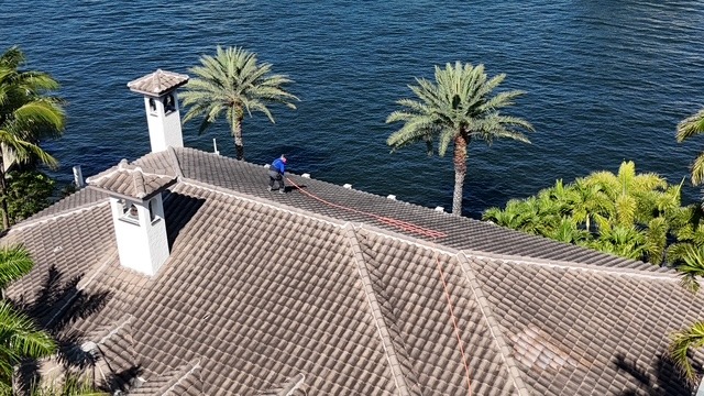 roof soft wash fort lauderdale fl 