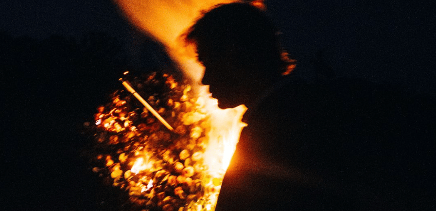 Ashton irwin blood on the drums