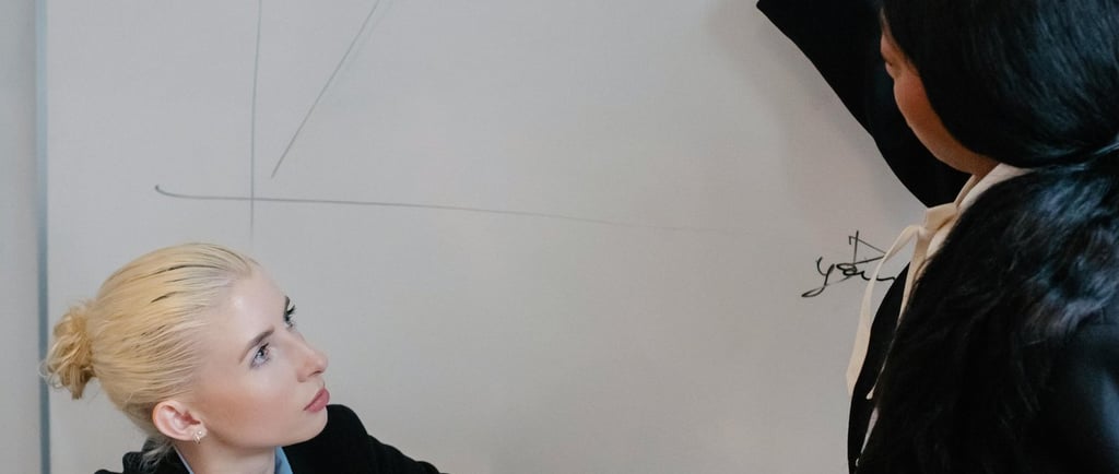 Enhancing Leadership Skills Through Interactive Tabletop Simulations