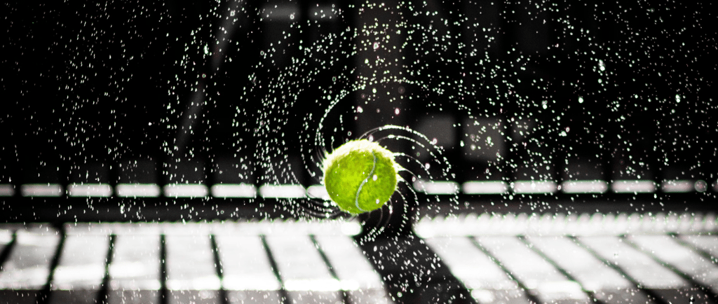 Padel Vibes, yellow padel ball spinning