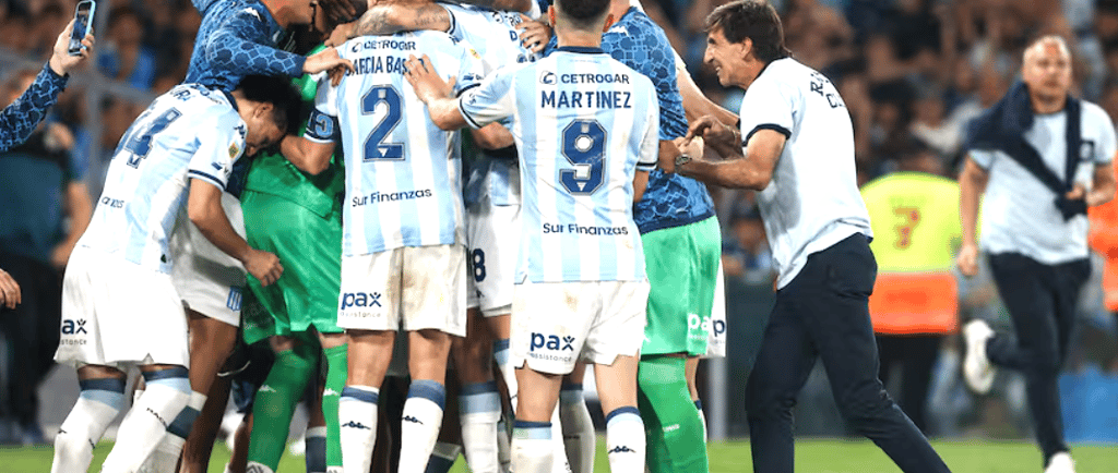 Colini, Gonzalo (2025). Festejo de Racing en su clasificación a semifinales. [Fotografía]. LA NACION