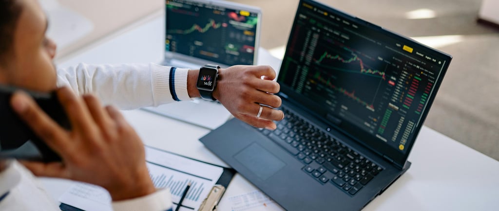 Guide to AI-powered investing and how algorithms outperform human traders in 2026