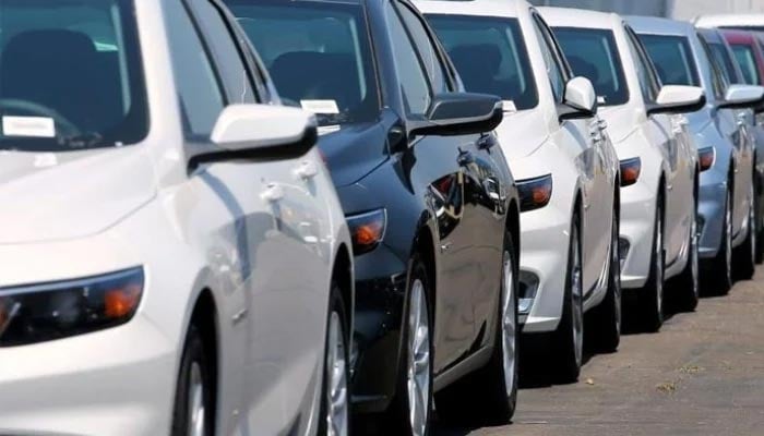 Pakistan Allows Import of Five-Year-Old Vehicles with 40% Extra Duty
