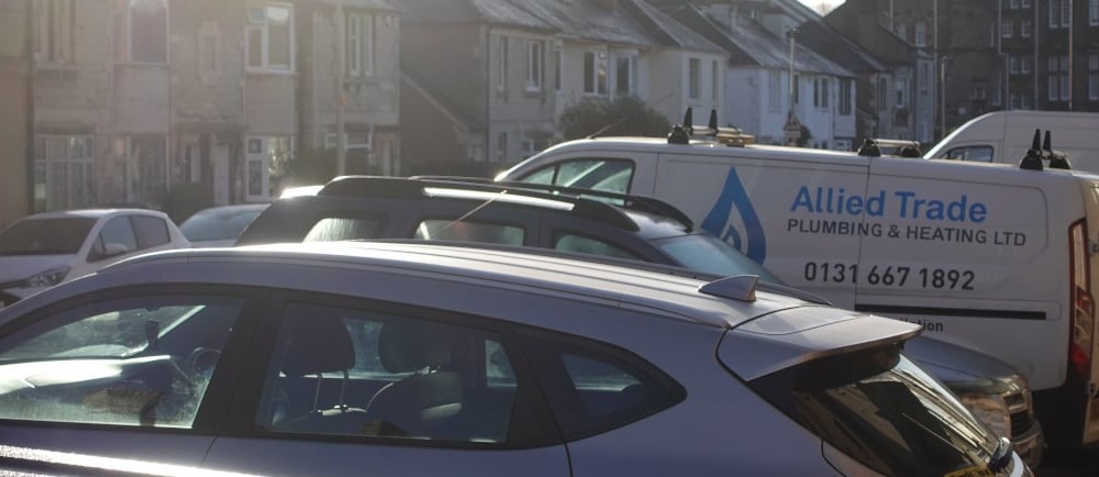 Parking in Roseburn (c) H Ross