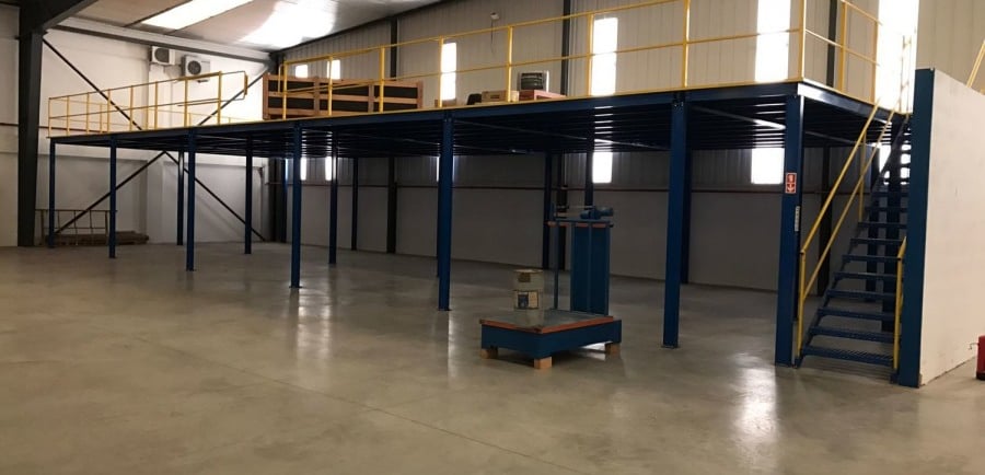 mezanino com estrutura metalica