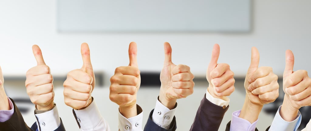 Kciuki w górę, ranking pakietów medycznycg - PDU Polskie Doradztwo Ubezpieczeniowe