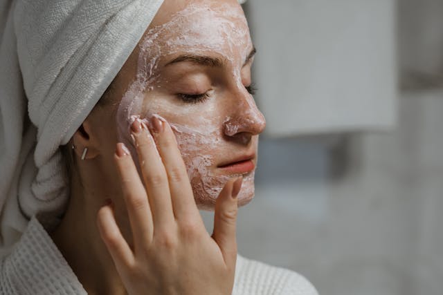 Best Face Wash Products for Healthy & Glowing Skin in 2025