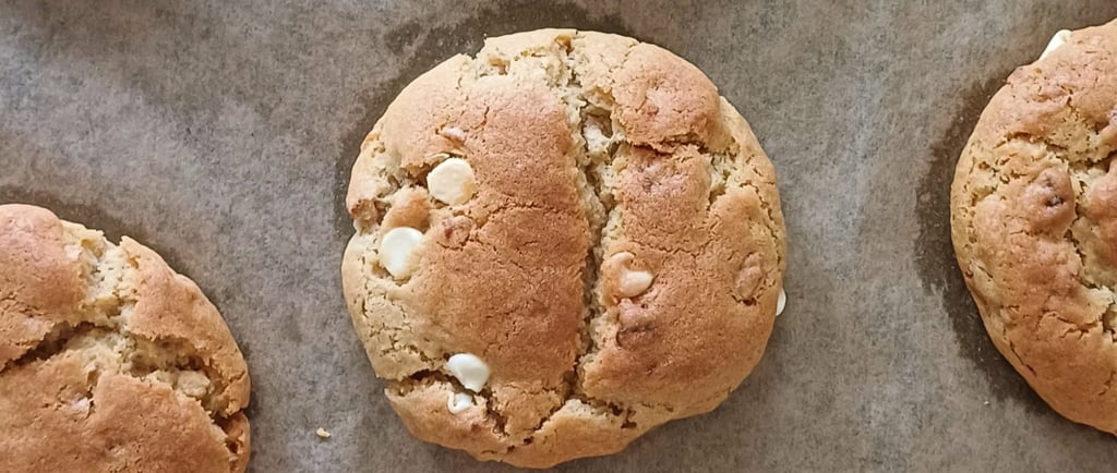 Banana and Biscoff stuffed cookies