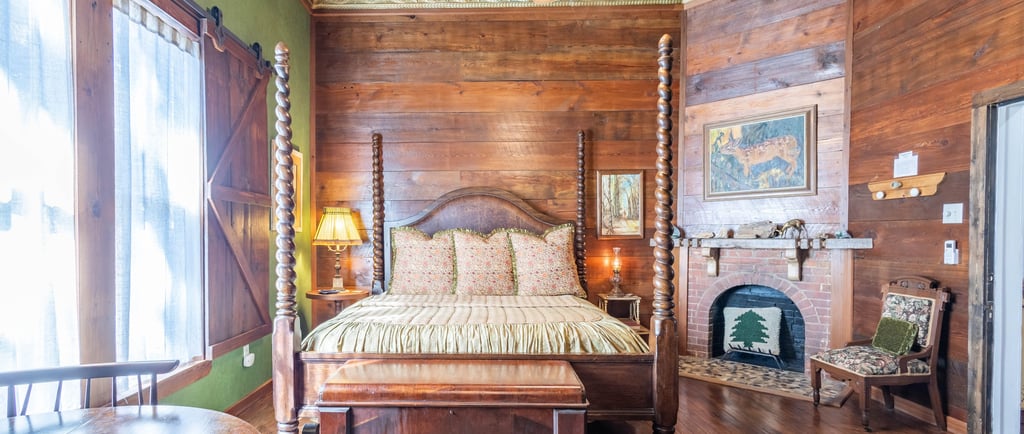 Beautiful historic boutique hotel in Stephenville, Texas with modern amenities and wrap-around porch