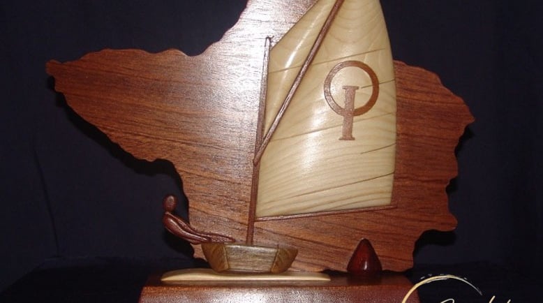 Artesanato em Madeira Personalizado O Primeiro Troféu da Semana do Mar 2011