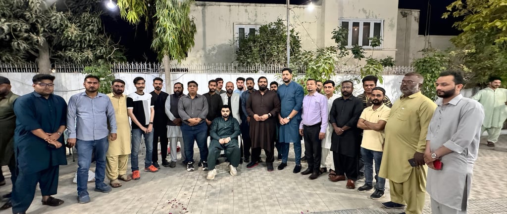 Nadir Qureshi with Digital Team MQM Pakistan 