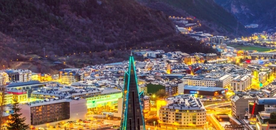 S’installer en Andorre : tout ce qu’il faut savoir Nichée entre la France et l’Espagne