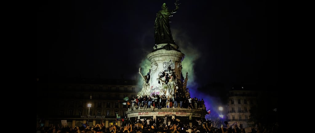 Célébrations place de la République le 7 juillet 2024. Photo AFP - Olympia de Maismont