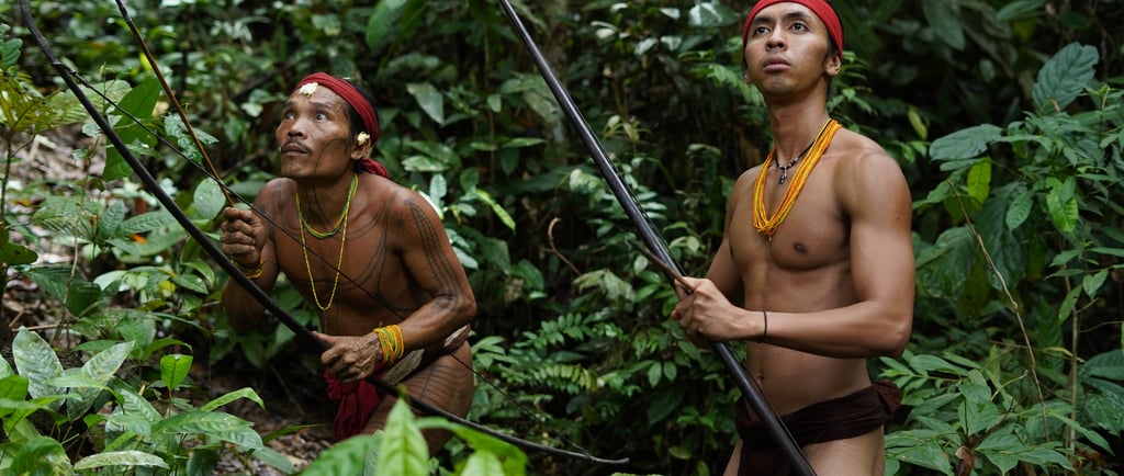 berburu di suku mentawai