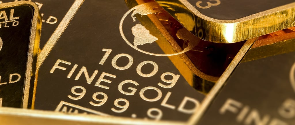 close-up of gold representing central banks using gold, and why you should too for gold ira