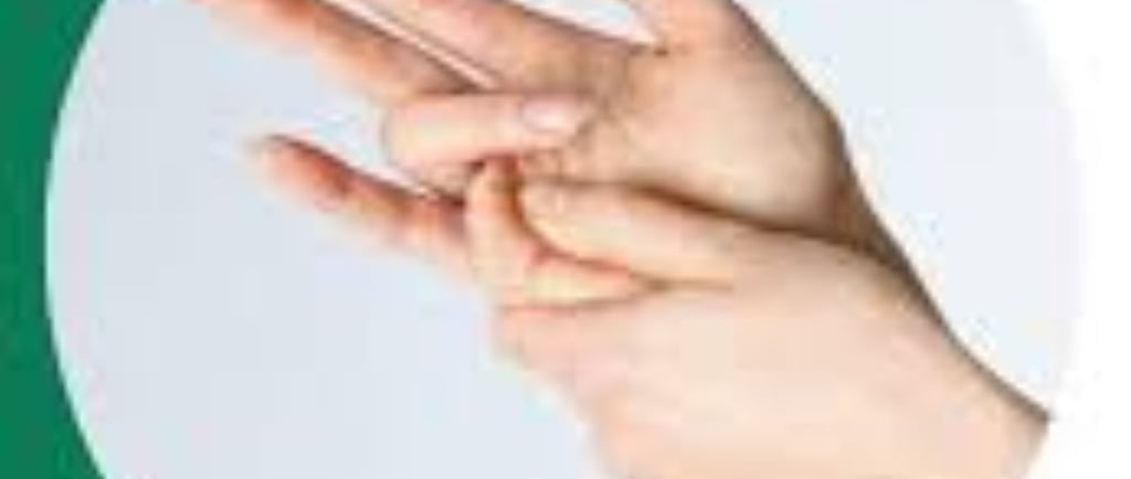 _🤲 Trigger Finger & the Role of Voluntary Fasting A Natural Healing Approach
