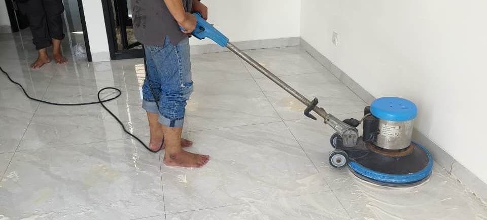 bersih rumah pasca renovasi