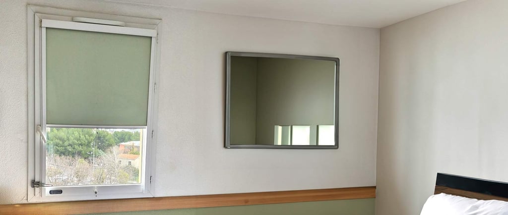 Rénovation fenêtre de l'hôtel IBIS budget à la valentine Marseille