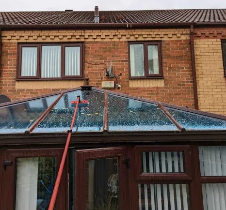cleaning conservatory roof