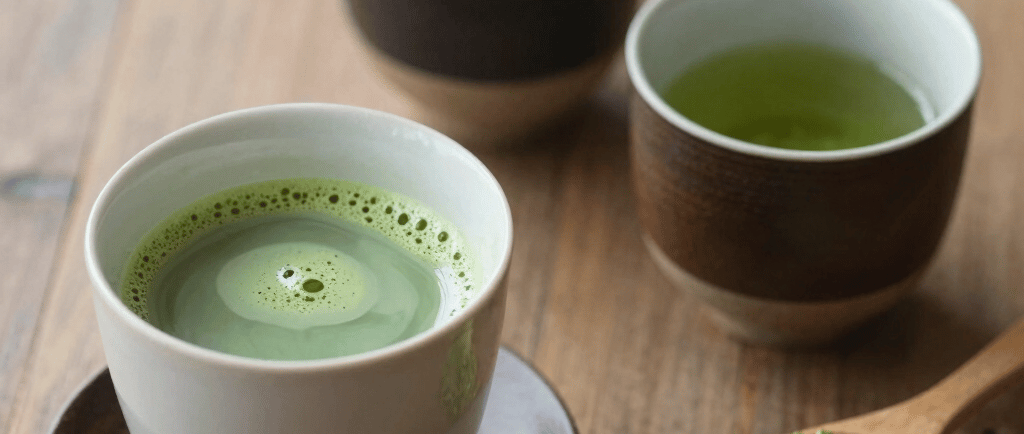 thé matcha et thé hojicha