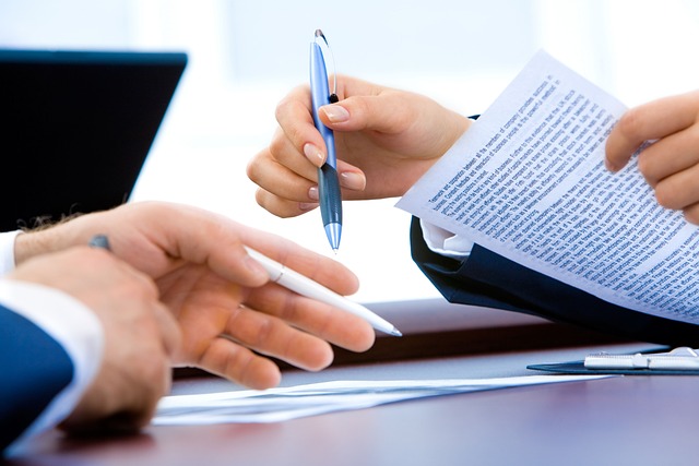 Guide to obtaining a green contract in Hurghada showing legal property registration process
