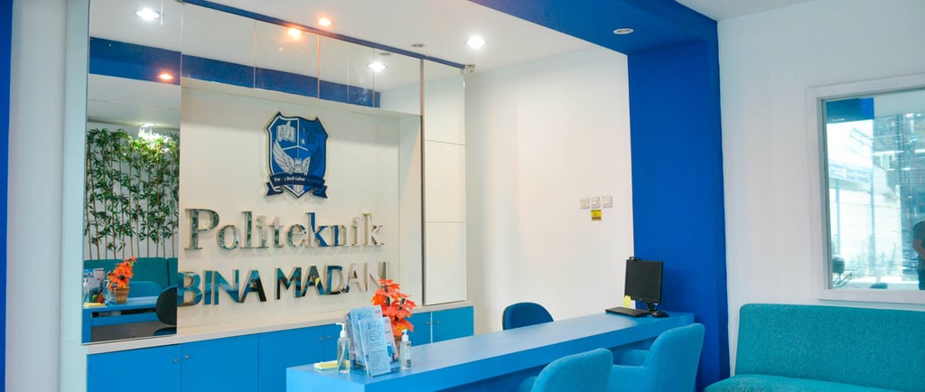 Front Office Poltek BIMA