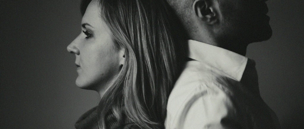 A woman in a romantic relationship with a man and asking the question "what to men want?"