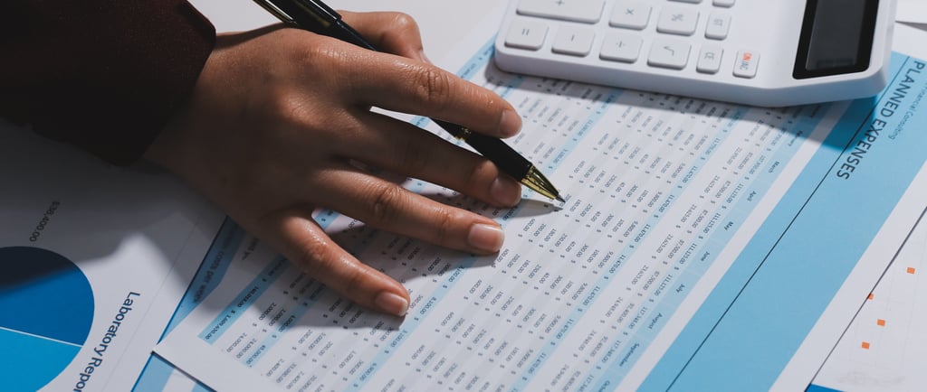Inventor estimating patent costs and preparing financially for the patent filing process