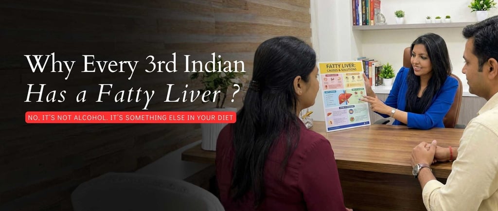 Dietitian explaining fatty liver grades to a patient.